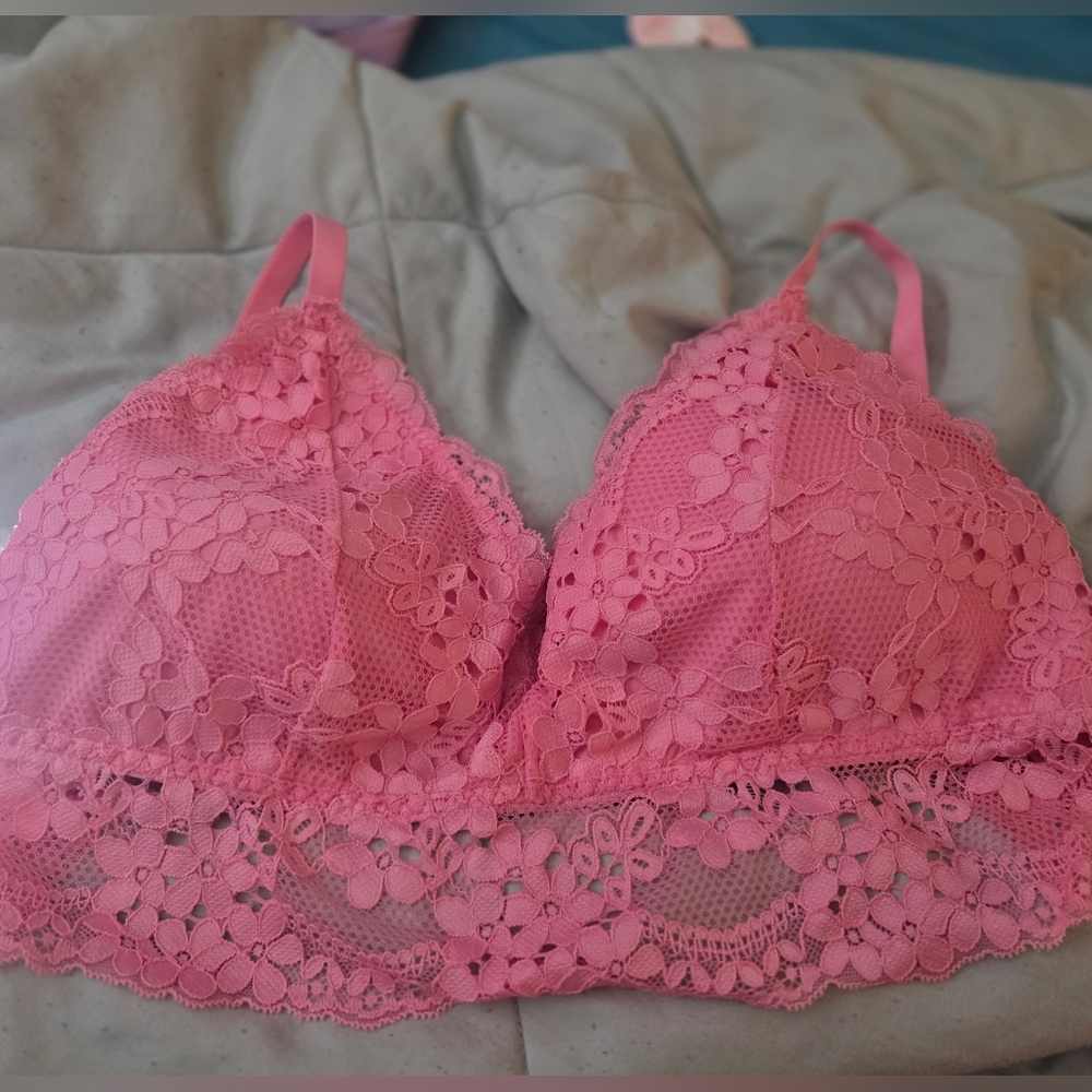 Forever 21 Pink Lace Bralette XL